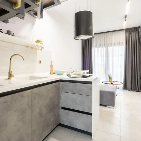 Apartman White Pampas Tiny 1 Dioniszíu-part